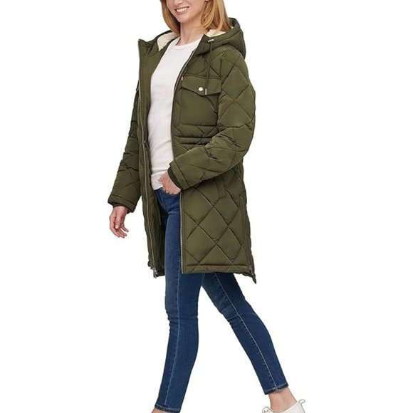 NWT Levi's Women's Sherpa Lined Long Hooded Parka Green Size M $225 7D014 - Picture 5 of 5